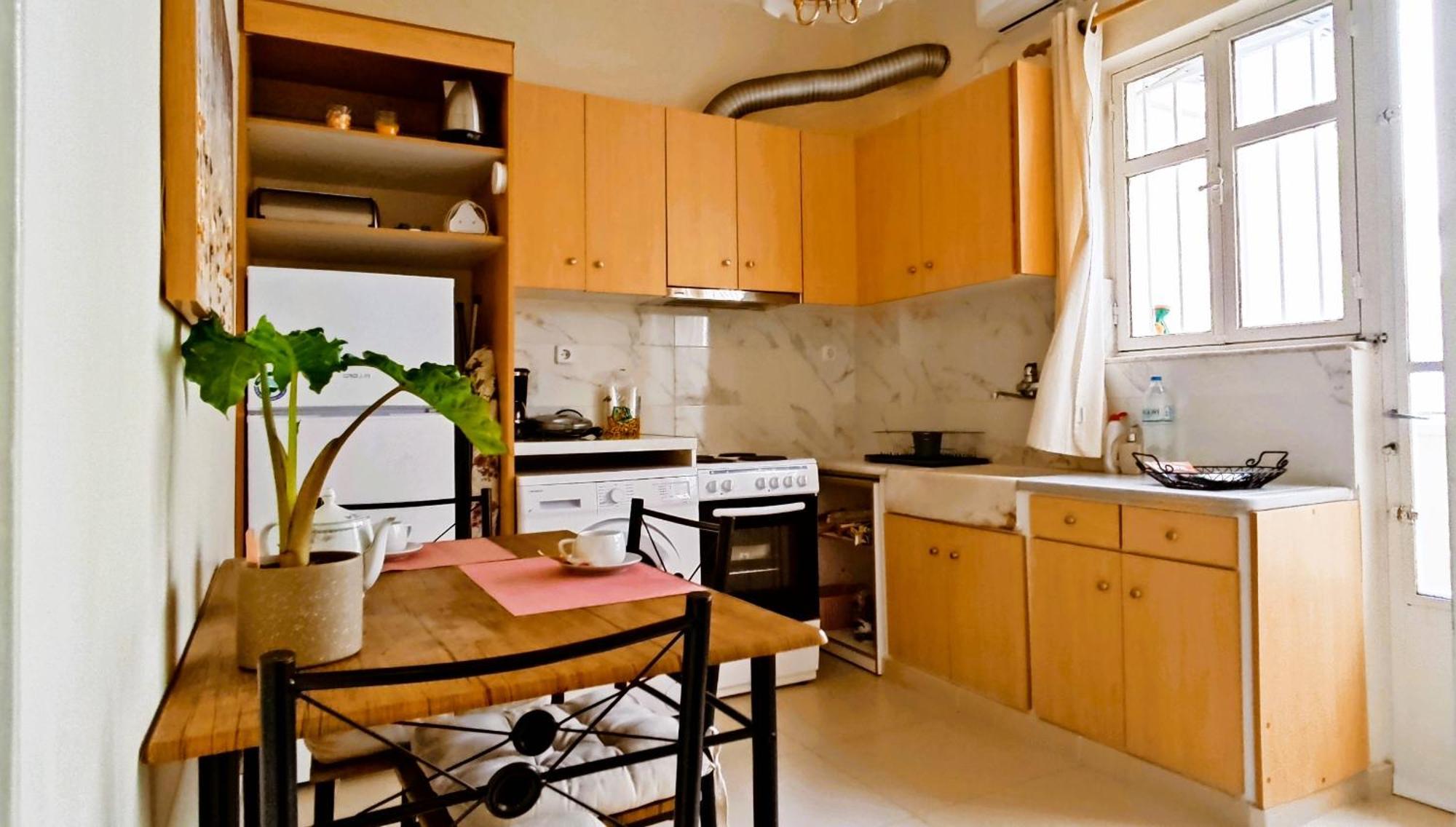 Next To Metro! Bright Apartment With Fully Equipped Kitchen Athen Eksteriør bilde