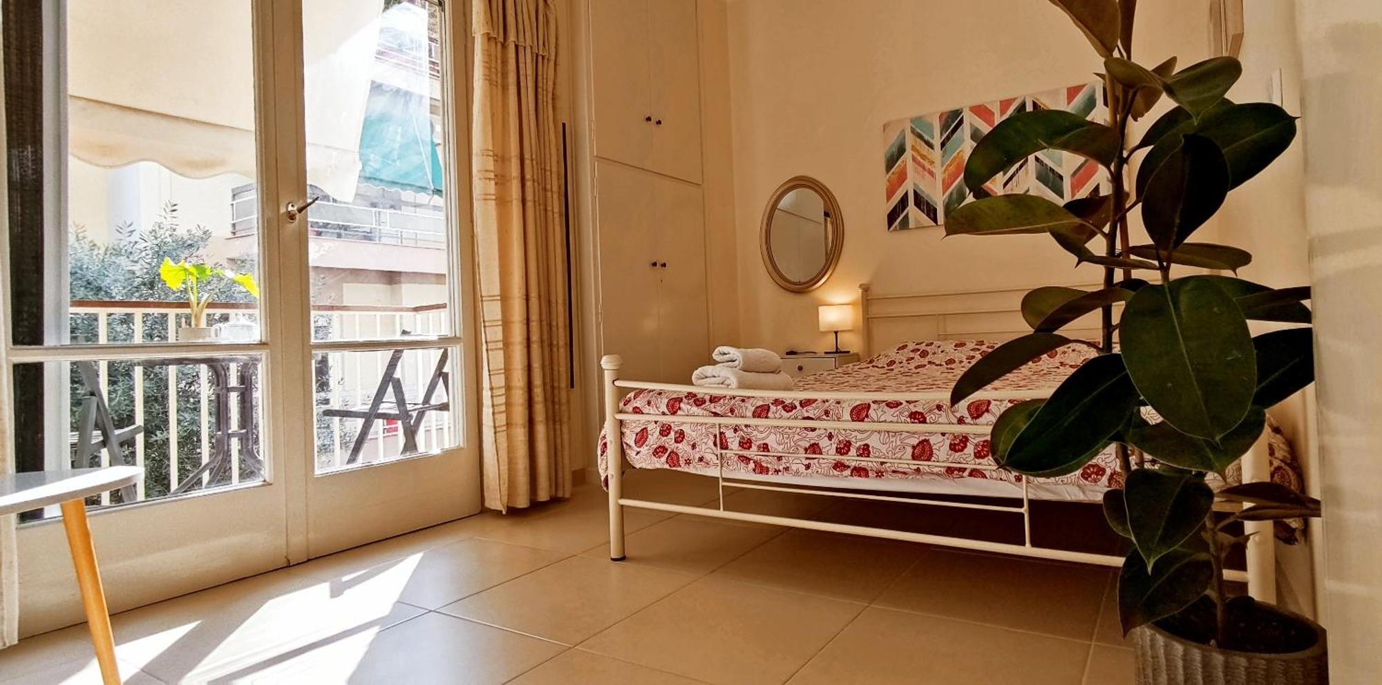 Next To Metro! Bright Apartment With Fully Equipped Kitchen Athen Eksteriør bilde